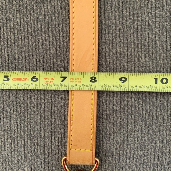 Louis Vuitton Bandouliere Strap - Picture 6 of 9